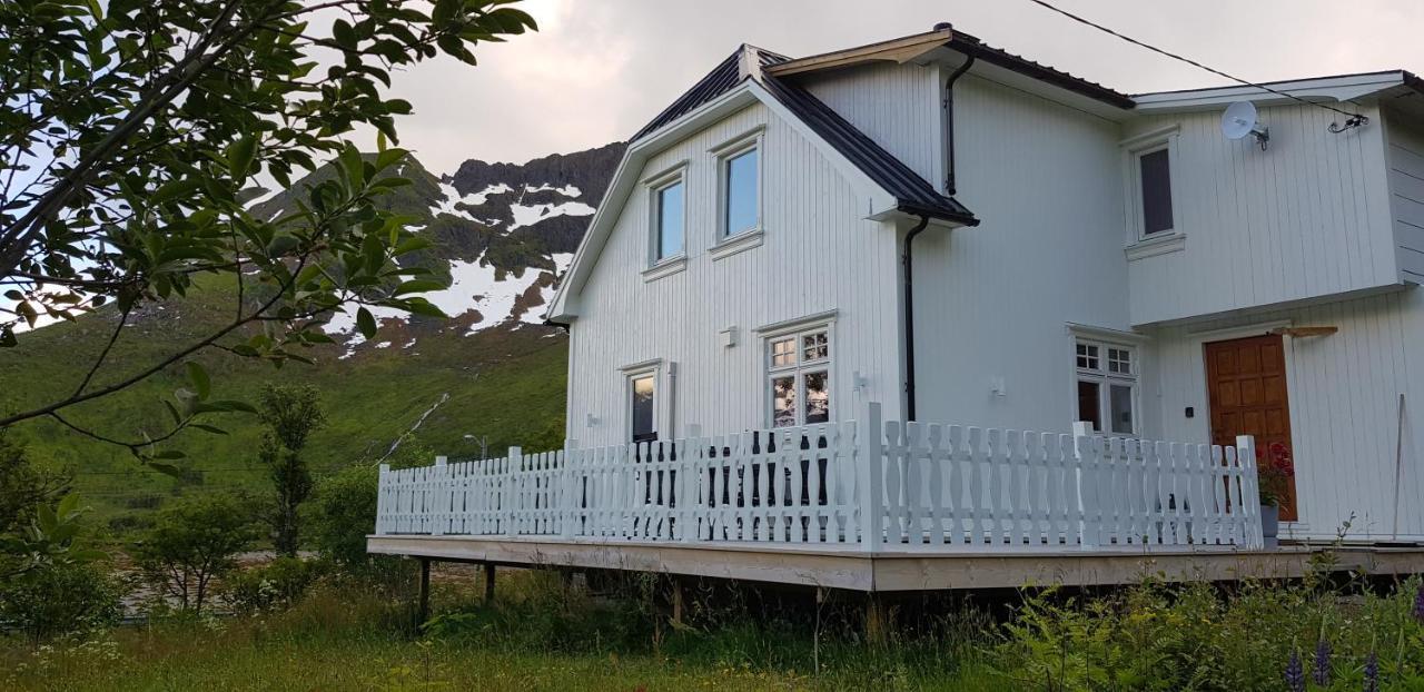 Pilan Lodge Lofoten Vestpollen Exterior photo