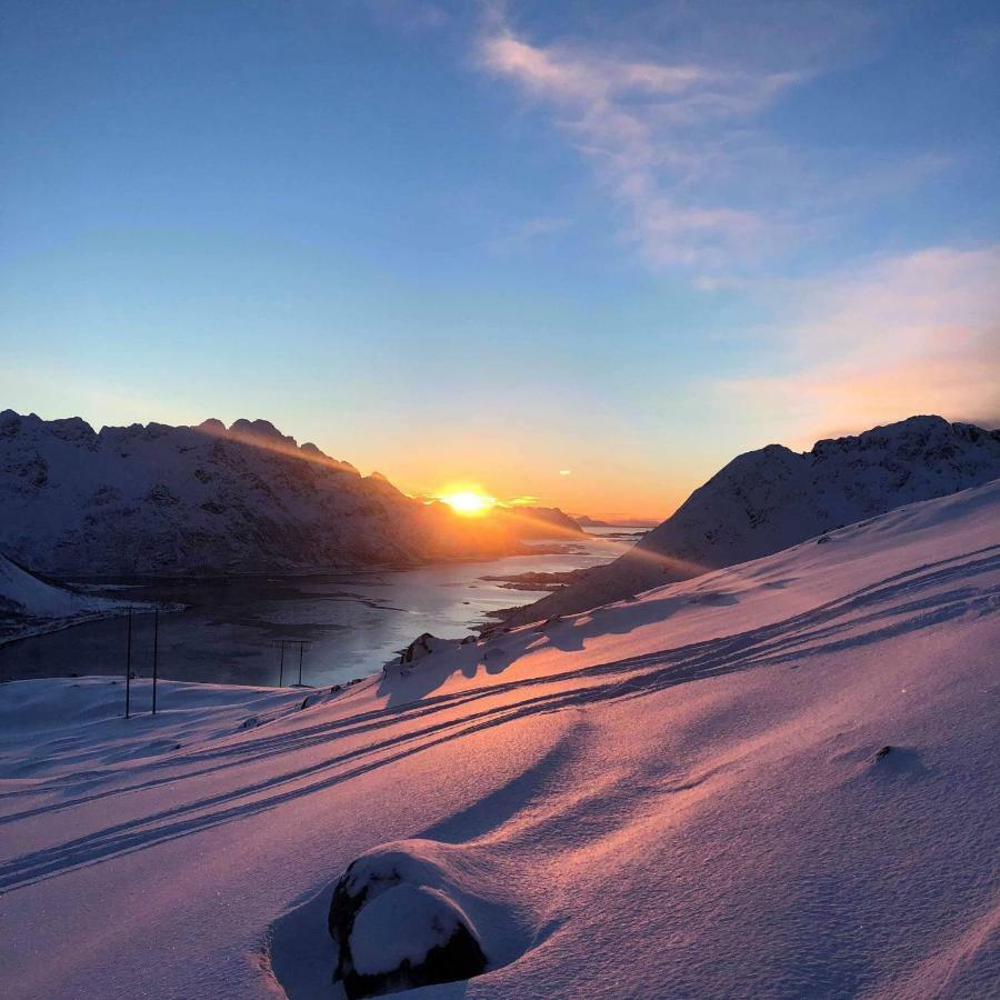 Pilan Lodge Lofoten Vestpollen Exterior photo