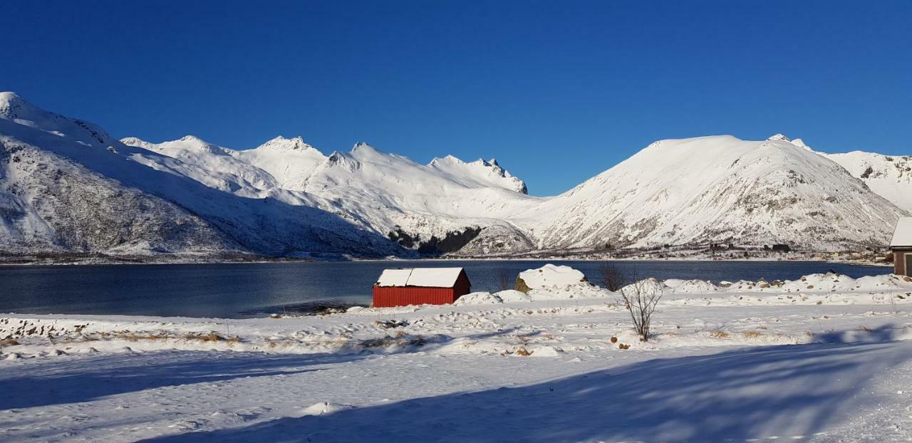 Pilan Lodge Lofoten Vestpollen Exterior photo